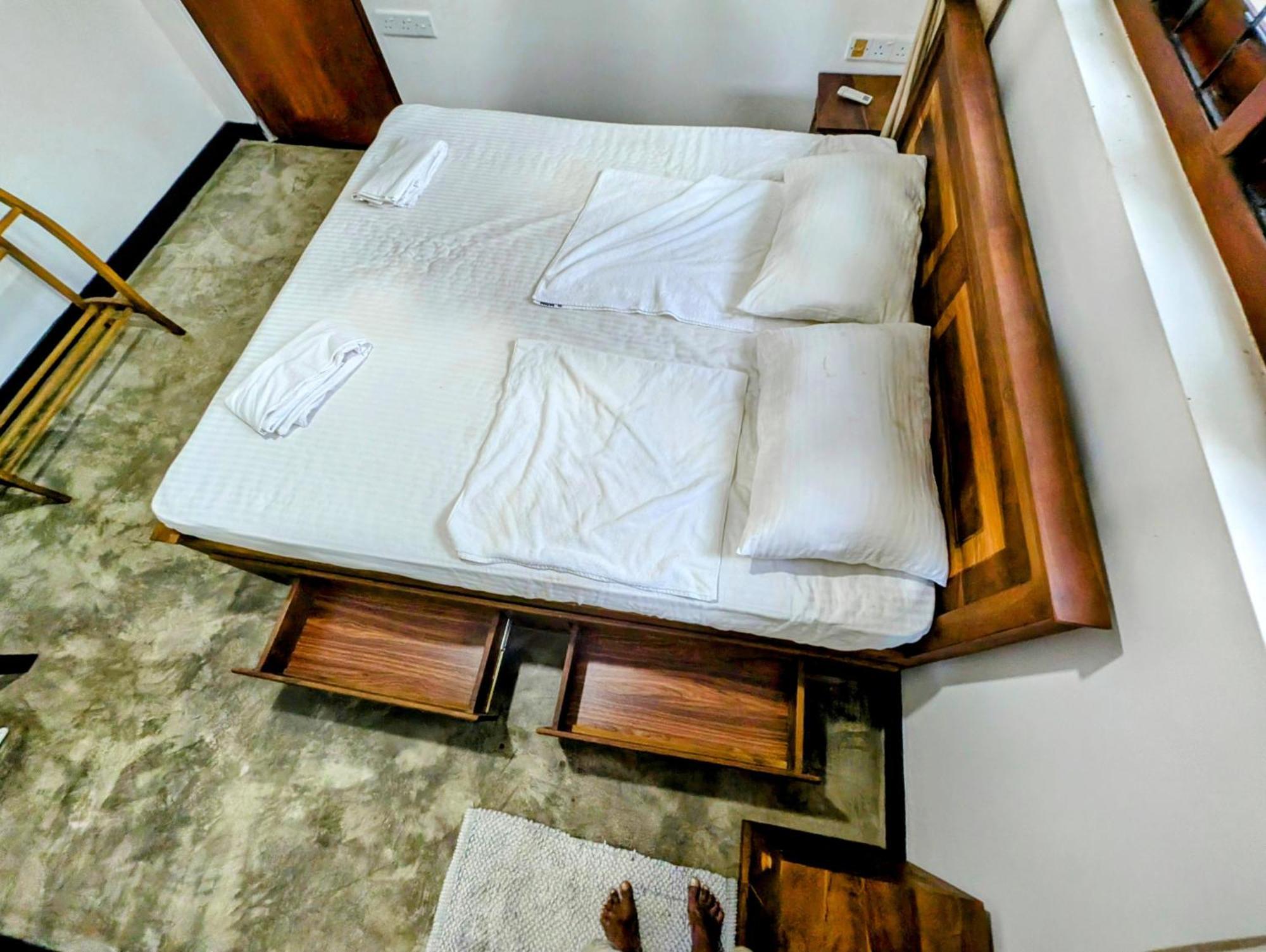 Hostel Costels Weligama Exterior foto