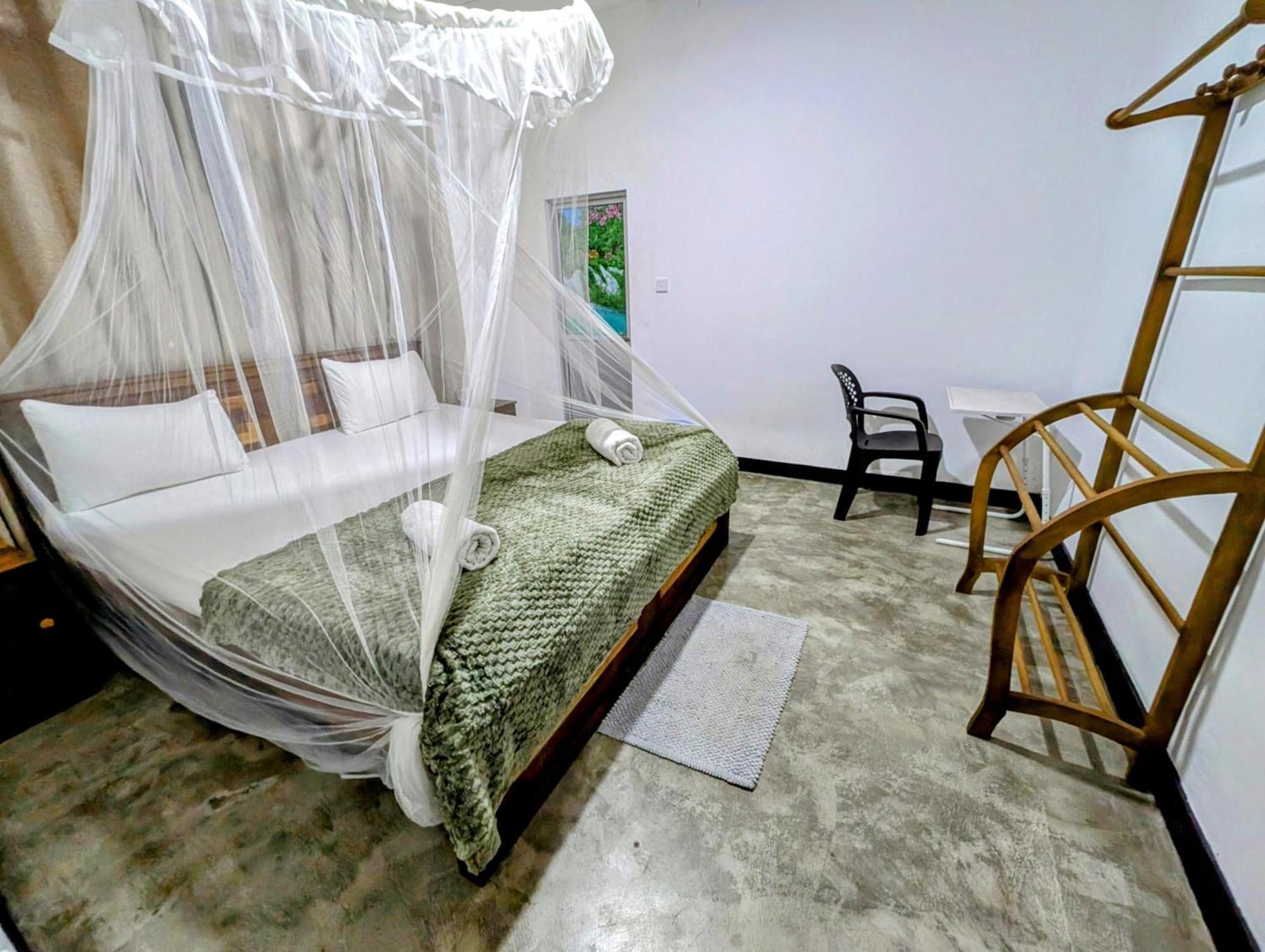 Hostel Costels Weligama Exterior foto